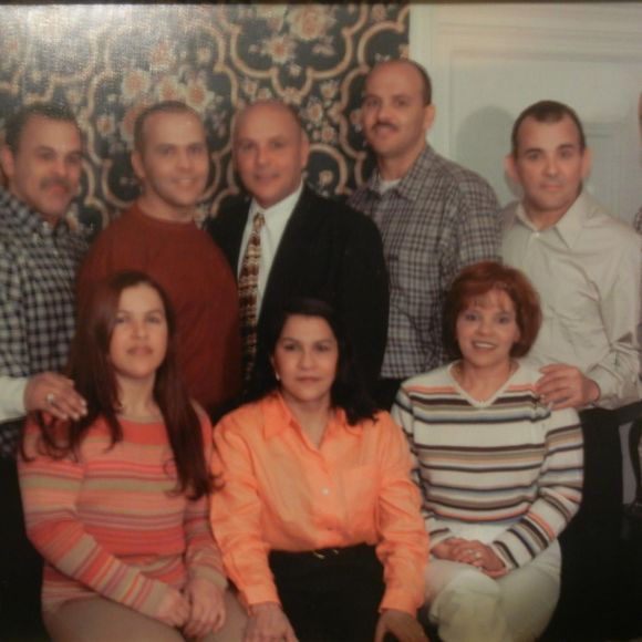 Meet your Posher, Andres - Picture 1 of 1